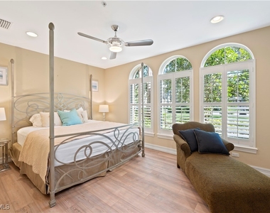 2809 Tiburon Boulevard E - Photo Thumbnail 15