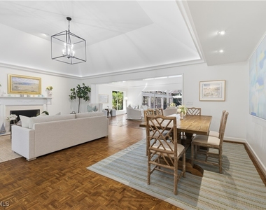 2700 Lantern Lane - Photo Thumbnail 18