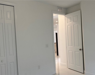 5901 Rita Avenue N - Photo Thumbnail 19