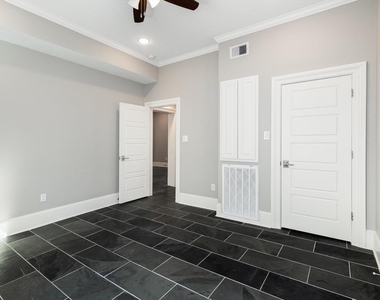 2401 Market Street - Photo Thumbnail 16