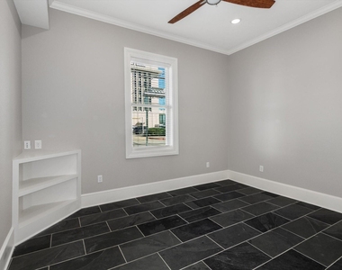 2401 Market Street - Photo Thumbnail 17