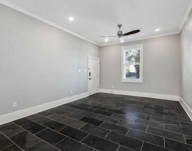 2401 Market Street - Photo Thumbnail 5