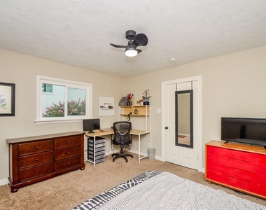 4315 Fernwood Drive - Photo Thumbnail 17