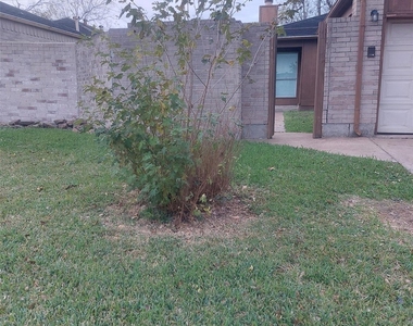 8151 Misty Ridge Lane - Photo Thumbnail 3