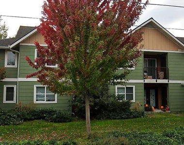 525 W Mccurdy Rd - Photo Thumbnail 2
