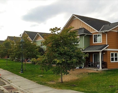 525 W Mccurdy Rd - Photo Thumbnail 6