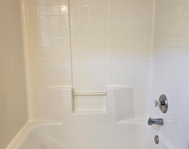 4426 25th Street - Photo Thumbnail 10