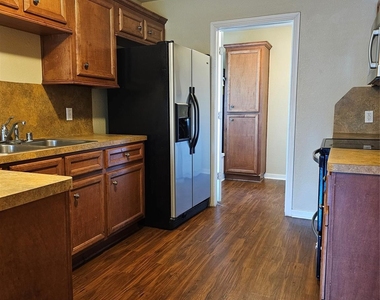 4426 25th Street - Photo Thumbnail 13