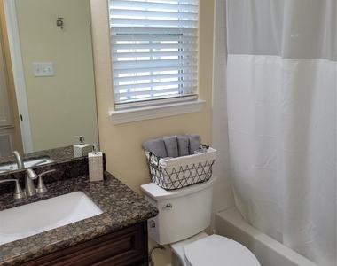 4426 25th Street - Photo Thumbnail 25