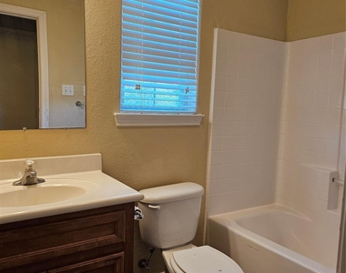 4426 25th Street - Photo Thumbnail 11