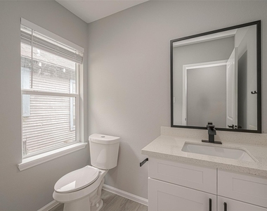 3413 Simmons Street - Photo Thumbnail 10