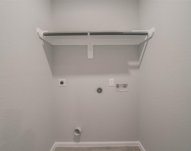 3413 Simmons Street - Photo Thumbnail 12