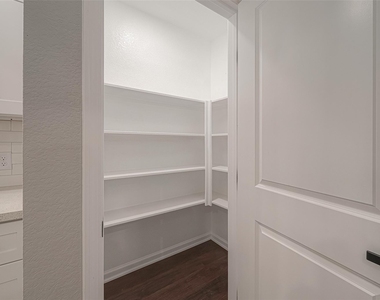 3413 Simmons Street - Photo Thumbnail 9