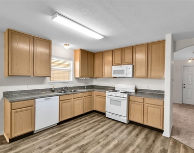 4034 Falvel Shadow Creek Drive - Photo Thumbnail 1