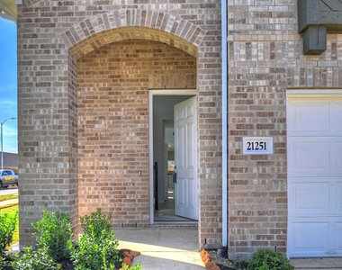 21251 Shore Bluff Drive - Photo Thumbnail 1