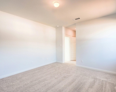 21251 Shore Bluff Drive - Photo Thumbnail 14