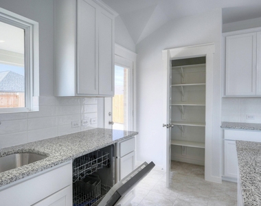 21251 Shore Bluff Drive - Photo Thumbnail 12