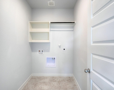 21251 Shore Bluff Drive - Photo Thumbnail 20