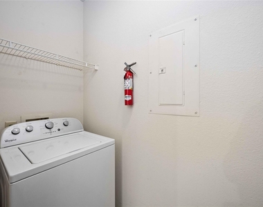 3505 Sage Road - Photo Thumbnail 17
