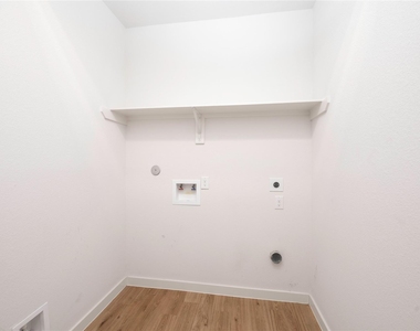 2517 Appian Way - Photo Thumbnail 19