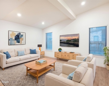 2517 Appian Way - Photo Thumbnail 4