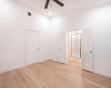 2517 Appian Way - Photo Thumbnail 22