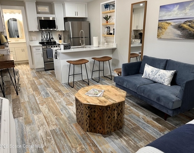 208 W Seminole Avenue - Photo Thumbnail 4