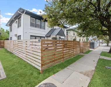 1119 Waugh Drive - Photo Thumbnail 5