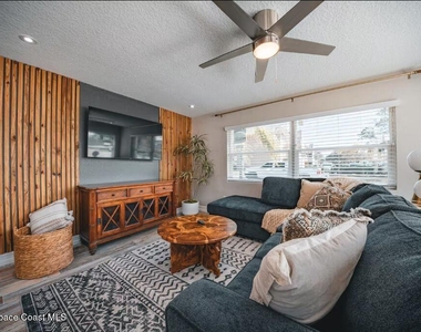 208 W Seminole Avenue - Photo Thumbnail 1