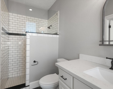 405 24th Street Street - Photo Thumbnail 21