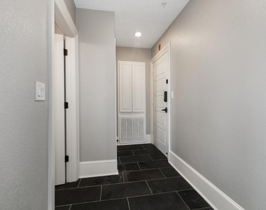 405 24th Street Street - Photo Thumbnail 4