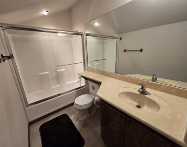 3231 Hemingway Drive - Photo Thumbnail 37