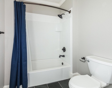 405 24th Street - Photo Thumbnail 16
