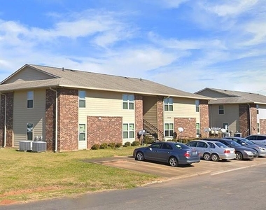 1008 Cottonwood Loop - Photo Thumbnail 4