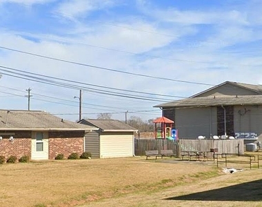 1008 Cottonwood Loop - Photo Thumbnail 6