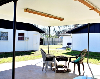 218 Smith Street - Photo Thumbnail 27