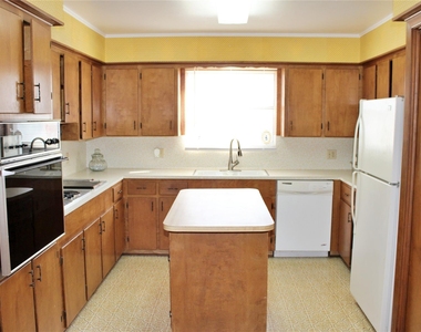 218 Smith Street - Photo Thumbnail 9