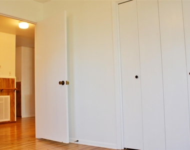 218 Smith Street - Photo Thumbnail 17