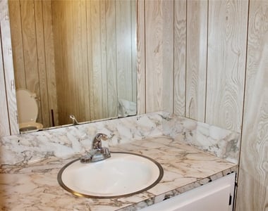 218 Smith Street - Photo Thumbnail 12