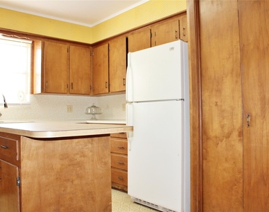 218 Smith Street - Photo Thumbnail 8