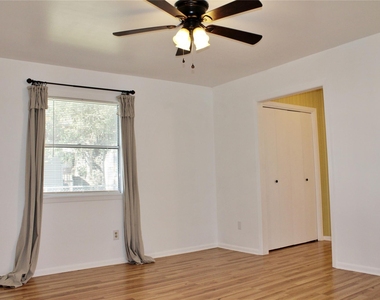218 Smith Street - Photo Thumbnail 21