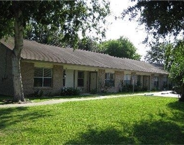 519 N Main Street - Photo Thumbnail 1