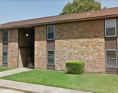 757 Francis Loop - Photo Thumbnail 2