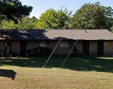 1383 W 6th Street - Photo Thumbnail 3