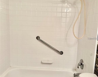 4930 Getner Street - Photo Thumbnail 25