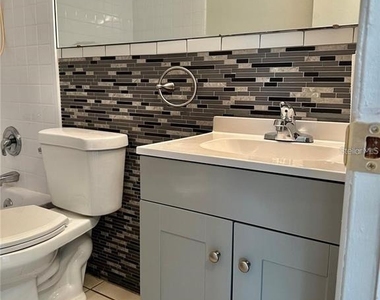 4930 Getner Street - Photo Thumbnail 19