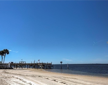 4930 Getner Street - Photo Thumbnail 45