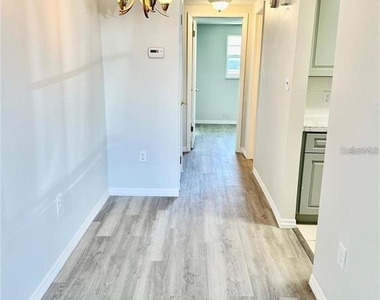 4930 Getner Street - Photo Thumbnail 12
