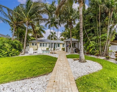 110 Devon Drive - Photo Thumbnail 40