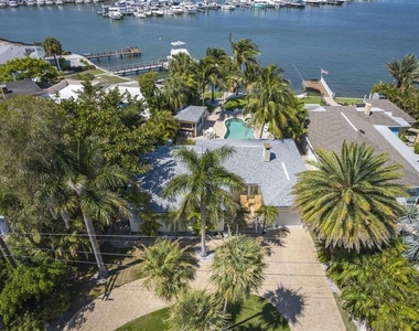 110 Devon Drive - Photo Thumbnail 60